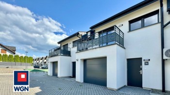 Dom na  sprzedaż Czechowice-Dziedzice - Dom szeregowy na sprzedaż Czechowice Dziedzice.